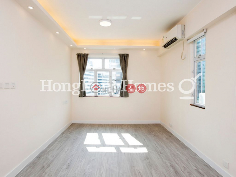 Property Search Hong Kong | OneDay | Residential, Sales Listings | 3 Bedroom Family Unit at Pearl City Mansion | For Sale