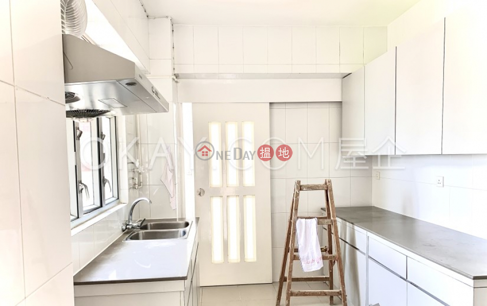 Luxurious 3 bedroom with sea views, balcony | Rental 18-40 Belleview Drive | Southern District Hong Kong Rental | HK$ 70,000/ month