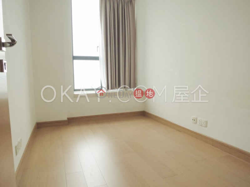 HK$ 3,700萬維港峰西區3房2廁,星級會所,可養寵物,露台《維港峰出售單位》