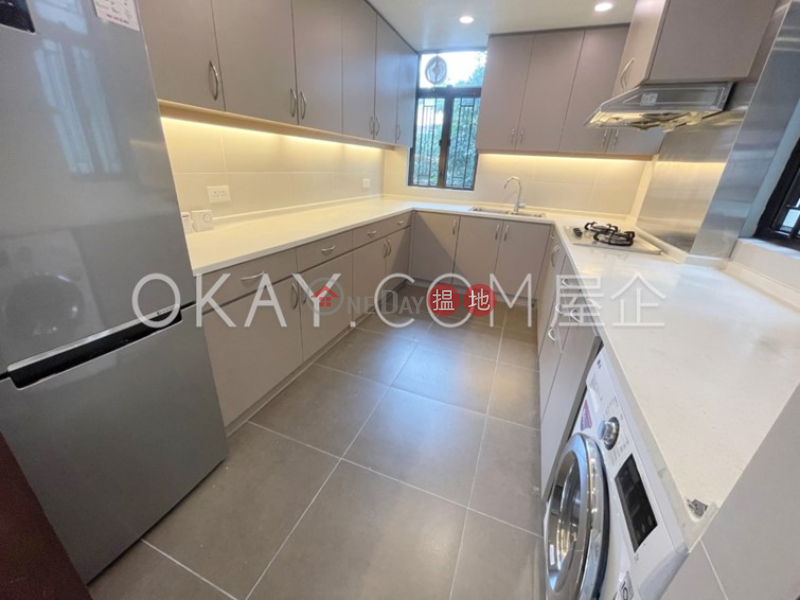 HK$ 50,000/ month 2-6A Wilson Road, Wan Chai District Unique 3 bedroom with balcony & parking | Rental