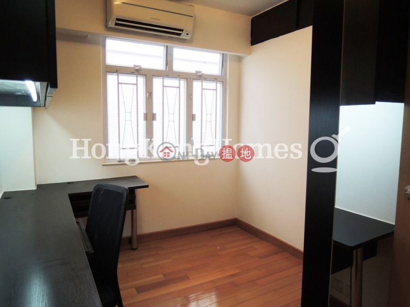 HK$ 35,000/ month | Rockwin Court Wan Chai District | 3 Bedroom Family Unit for Rent at Rockwin Court