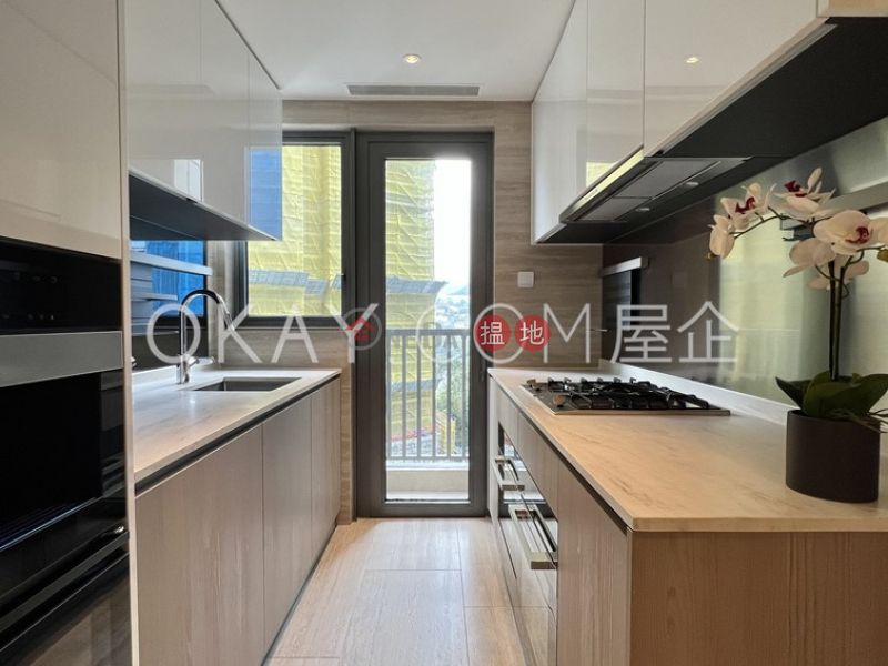 Rare 3 bedroom with balcony | Rental, 11 Heung Yip Road | Southern District | Hong Kong | Rental, HK$ 41,800/ month