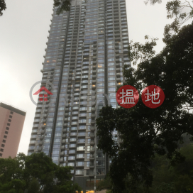 Stylish 2 bedroom with balcony | For Sale | Serenade 上林 _0