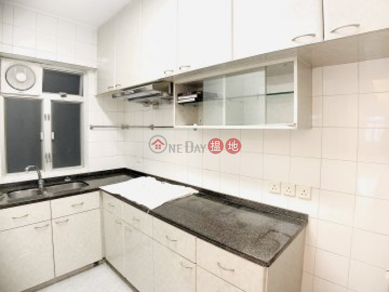 Kent Mansion Middle Residential | Rental Listings HK$ 35,800/ month