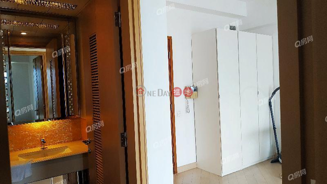 The Masterpiece | 1 bedroom Mid Floor Flat for Sale | The Masterpiece 名鑄 Sales Listings