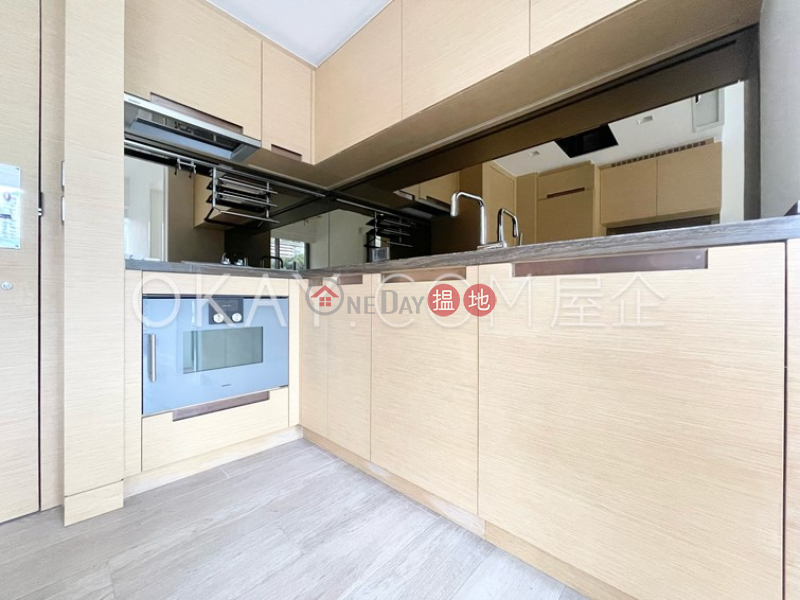 HK$ 25,000/ month 8 Mui Hing Street Wan Chai District Intimate 1 bedroom with balcony | Rental