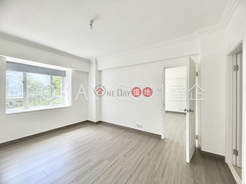 HK$ 48,000/ month Happy Mansion Wan Chai District | Unique 3 bedroom with racecourse views & balcony | Rental