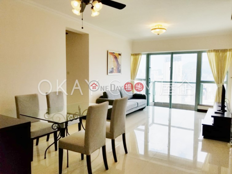 Stylish 3 bedroom with sea views & balcony | Rental | Tower 1 The Victoria Towers 港景峯1座 Rental Listings