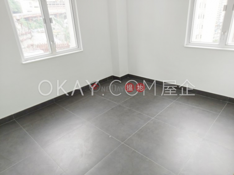 Charming 2 bedroom on high floor with rooftop | Rental | Antung Building 安東大廈 Rental Listings