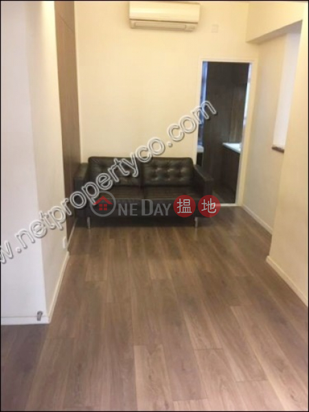 Apartment with Terrace for Rent in Sai Ying Pun 230-236 Queens Road West | Western District Hong Kong Rental, HK$ 31,500/ month
