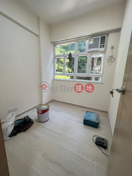 Urgent for selling, best deal, Samtoh Building 三多大樓 Sales Listings | Western District (E81404)
