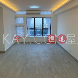 Generous 3 bedroom in Discovery Bay | For Sale | Discovery Bay, Phase 5 Greenvale Village, Greenwood Court (Block 7) 愉景灣 5期頤峰 菘山閣(7座) _0
