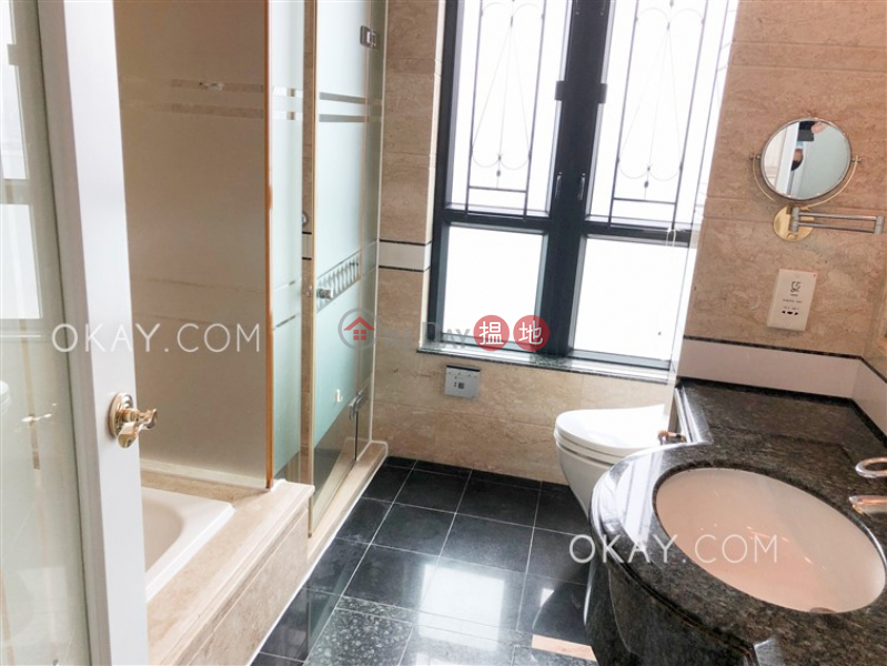 HK$ 88,000/ month, Le Sommet, Eastern District | Stylish 4 bed on high floor with sea views & rooftop | Rental