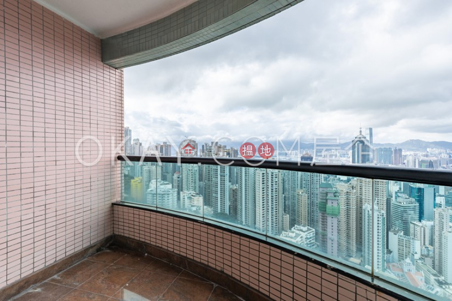 3房2廁,實用率高,極高層,星級會所帝景園出售單位17-23舊山頂道 | 中區香港|出售HK$ 9,500萬