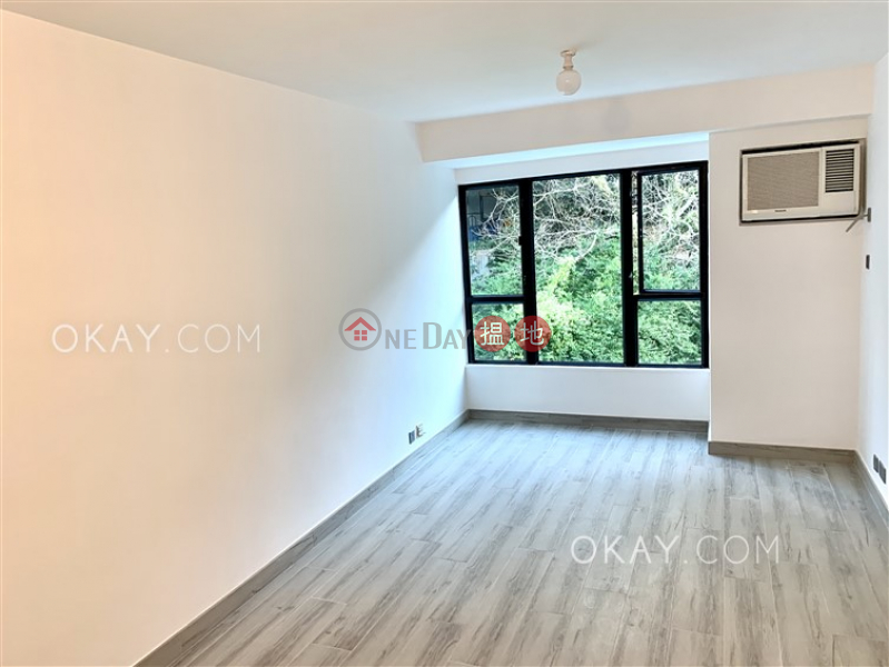 Property Search Hong Kong | OneDay | Residential | Sales Listings Gorgeous 2 bedroom on high floor with parking | For Sale