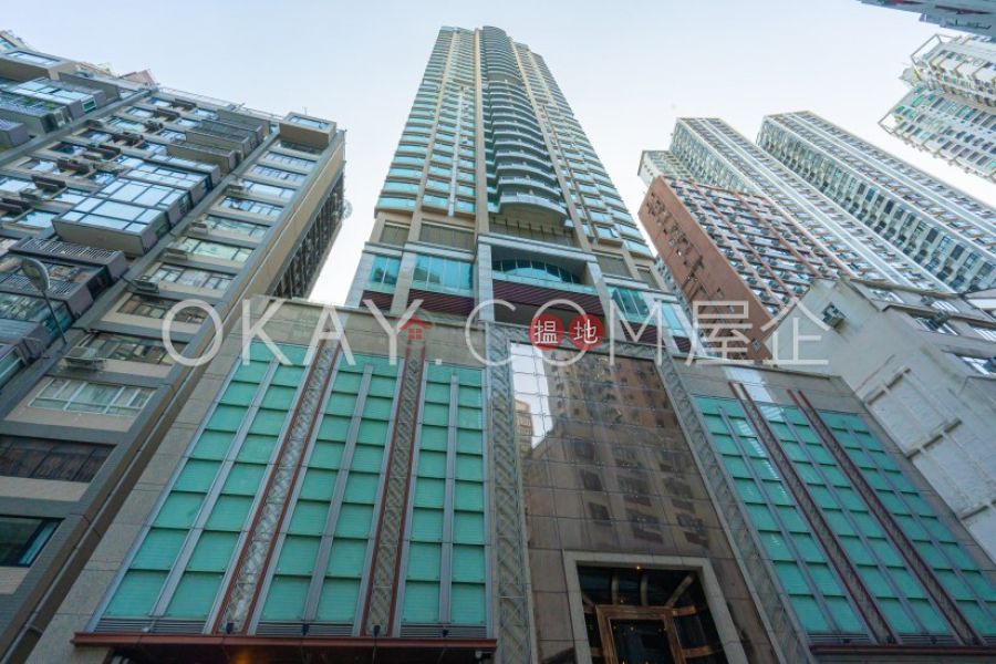 香港搵樓|租樓|二手盤|買樓| 搵地 | 住宅|出售樓盤-4房3廁,極高層,星級會所,連車位《羅便臣道31號出售單位》