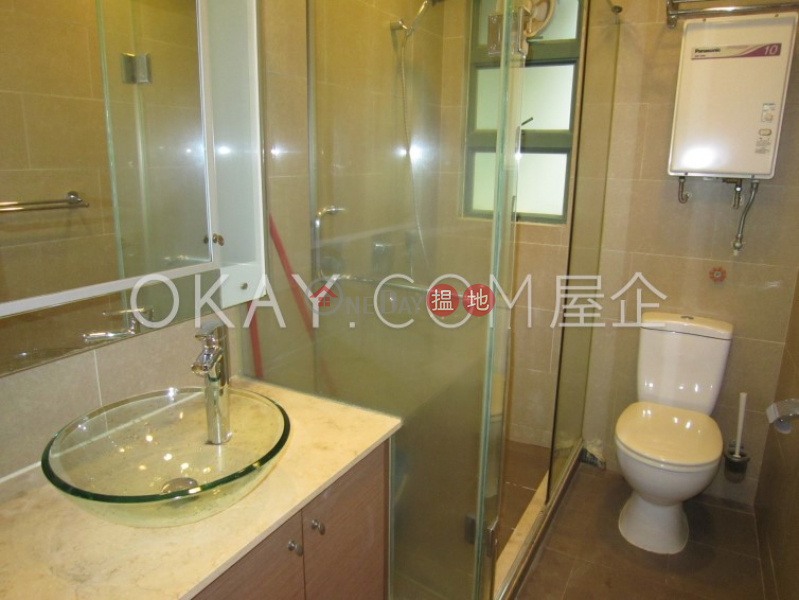 HK$ 10.2M Discovery Bay, Phase 7 La Vista, 6 Vista Avenue, Lantau Island | Unique 3 bedroom with balcony | For Sale