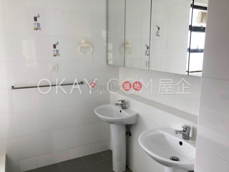 HK$ 41,000/ month, Hecny Court Wan Chai District Popular 2 bedroom on high floor with parking | Rental