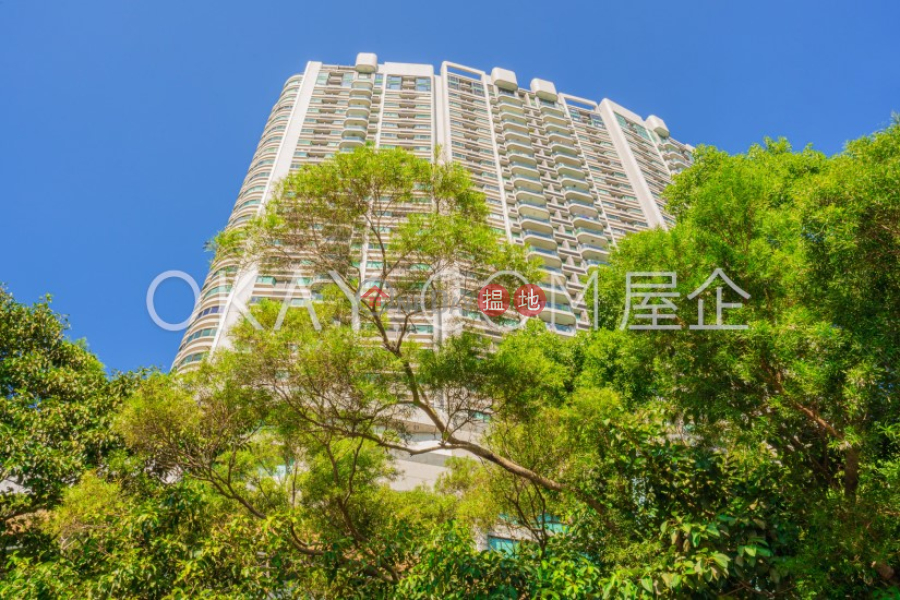 HK$ 46,000/ month Tower 1 37 Repulse Bay Road Southern District, Lovely 2 bedroom on high floor with sea views & parking | Rental