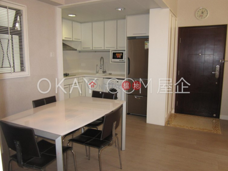 HK$ 13.5M, Valiant Park, Western District | Nicely kept 2 bedroom in Mid-levels West | For Sale