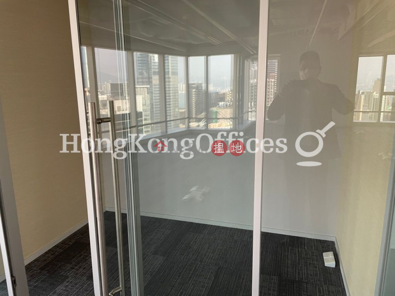 Office Unit for Rent at The Centrium, The Centrium 中央廣場 Rental Listings | Central District (HKO-85105-AEHR)