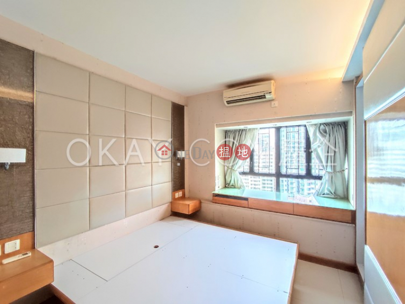 Gorgeous 3 bedroom with parking | Rental, Lyttelton Garden 俊賢花園 Rental Listings | Western District (OKAY-R99899)