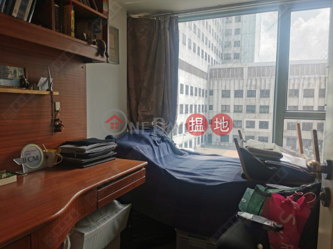 Three-bedroom unit at The HarbourSide, Tower 3 The Victoria Towers 港景峯3座 | Yau Tsim Mong (A0041573)_0