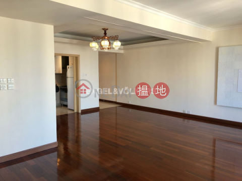 3 Bedroom Family Flat for Rent in Tai Hang | Flora Garden 慧景園 _0