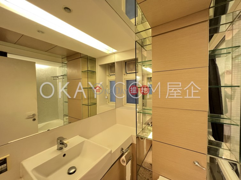 2房1廁,極高層,星級會所,露台聚賢居出售單位|聚賢居(Centrestage)出售樓盤 (OKAY-S3770)