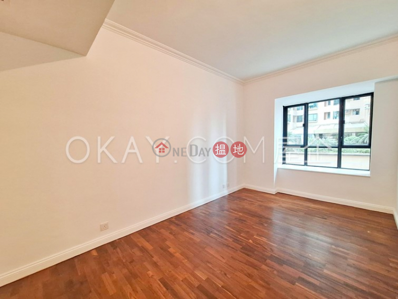 Rare 3 bedroom with balcony & parking | For Sale 17-23 Old Peak Road | Central District Hong Kong Sales HK$ 66M