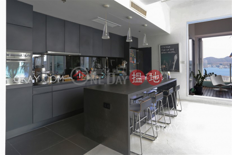 Charming with balcony in Chai Wan | For Sale | Cornell Centre 港利中心 _0