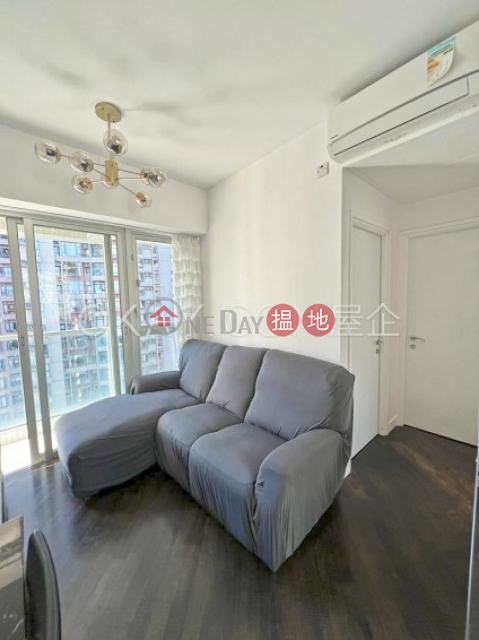 Practical 2 bedroom on high floor with balcony | For Sale | Manhattan Avenue Manhattan Avenue _0