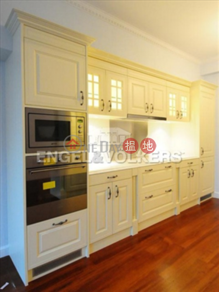 3 Bedroom Family Flat for Sale in Mid Levels West | Long Mansion 長庚大廈 Sales Listings