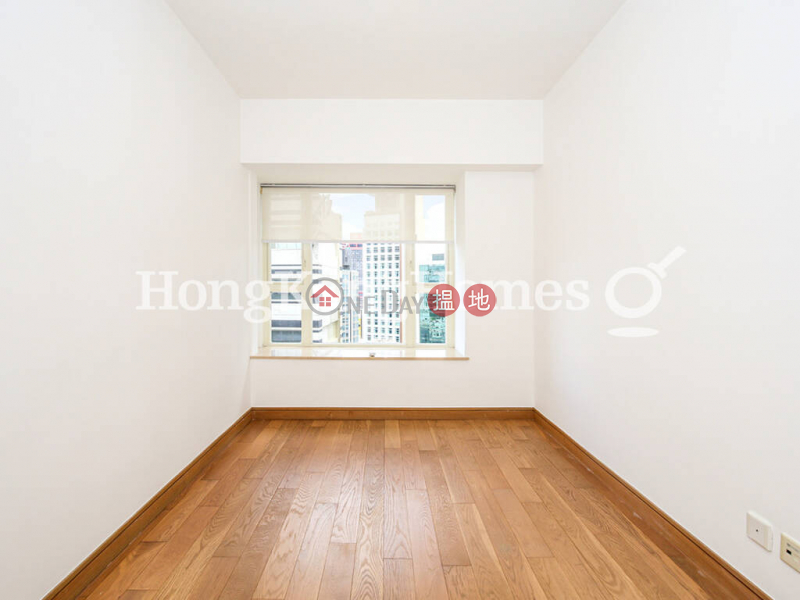 HK$ 38,000/ month | Centrestage, Central District 3 Bedroom Family Unit for Rent at Centrestage