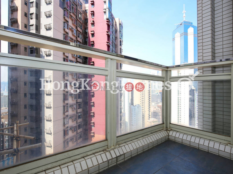 3 Bedroom Family Unit for Rent at Centrestage 108 Hollywood Road | Central District Hong Kong Rental | HK$ 45,000/ month
