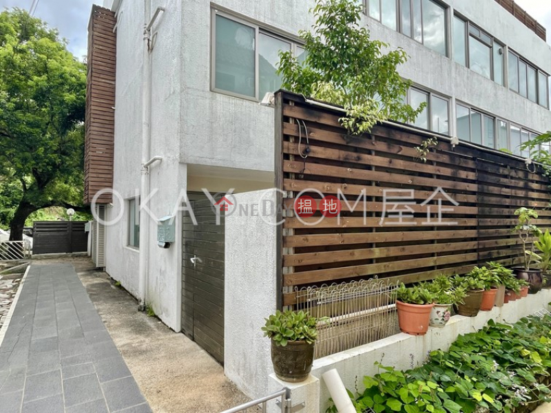 Elegant house with rooftop & parking | Rental | Ta Ho Tun Village 打蠔墩村 Rental Listings
