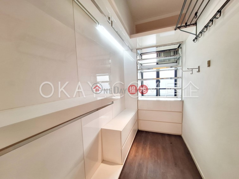 HK$ 54,000/ month | Holland Garden | Wan Chai District Luxurious 3 bed on high floor with balcony & parking | Rental