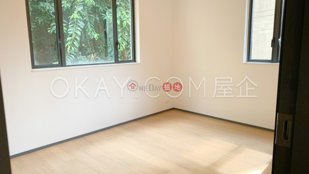 Efficient 3 bedroom with balcony & parking | Rental | South Bay Villas Block A 南灣新村 A座 Rental Listings