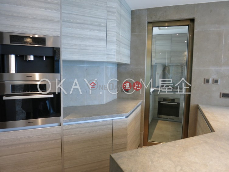 Luxurious 3 bed on high floor with harbour views | Rental | Azura 蔚然 Rental Listings