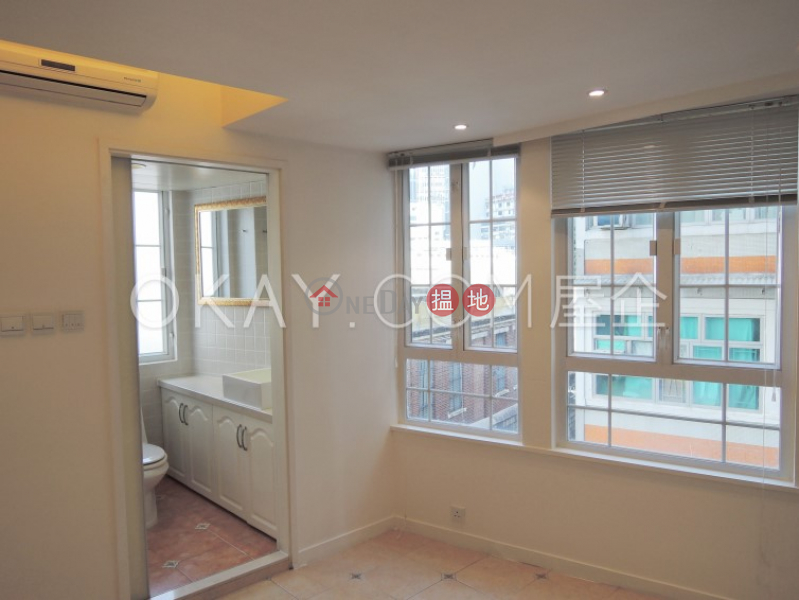 Popular 1 bedroom with balcony | For Sale | 19 Old Bailey Street 奧卑利街19號 Sales Listings