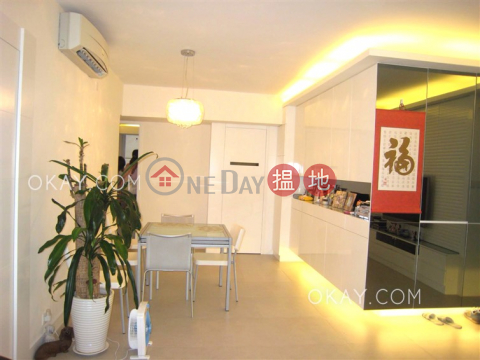 Elegant 3 bedroom with balcony | Rental|Wan Chai DistrictPine Gardens(Pine Gardens)Rental Listings (OKAY-R50941)_0