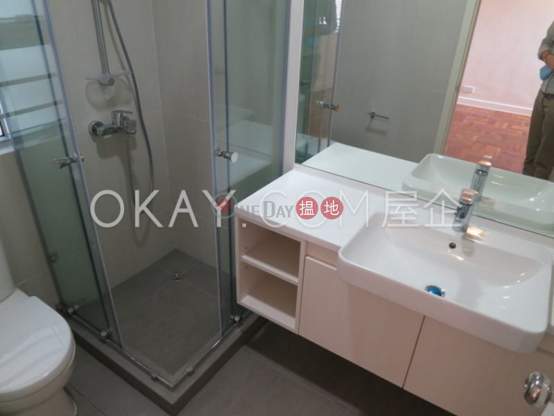 HK$ 54,000/ month, Realty Gardens Western District, Efficient 3 bedroom with balcony | Rental