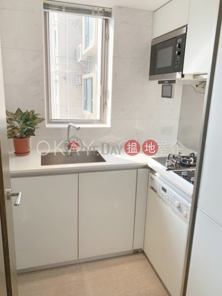 HK$ 40,000/ month | Centre Point | Central District Elegant 3 bedroom on high floor with balcony | Rental