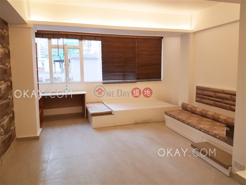 Cozy in Central | Rental, 48-50 Lyndhurst Terrace 擺花街48號 Rental Listings | Central District (OKAY-R355870)