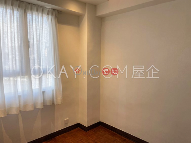 HK$ 51,000/ month | San Francisco Towers Wan Chai District, Efficient 3 bed on high floor with balcony & parking | Rental