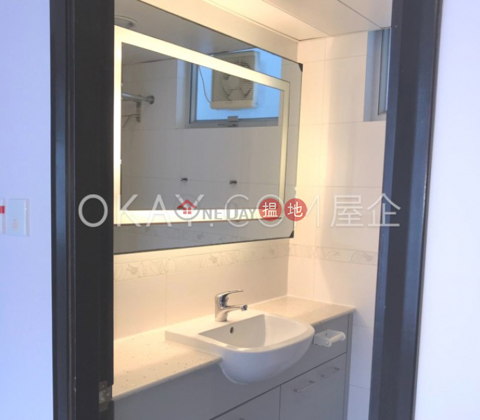 Property Search Hong Kong | OneDay | Residential | Rental Listings | Unique 2 bedroom on high floor | Rental
