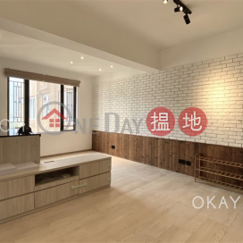 Rare 2 bedroom with parking | Rental, Tai Hang Terrace 大坑台 | Wan Chai District (OKAY-R165500)_0