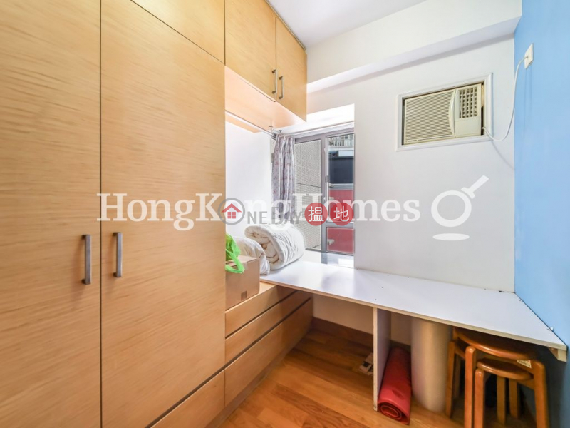3 Bedroom Family Unit for Rent at Hollywood Terrace | 123 Hollywood Road | Central District Hong Kong | Rental | HK$ 35,000/ month
