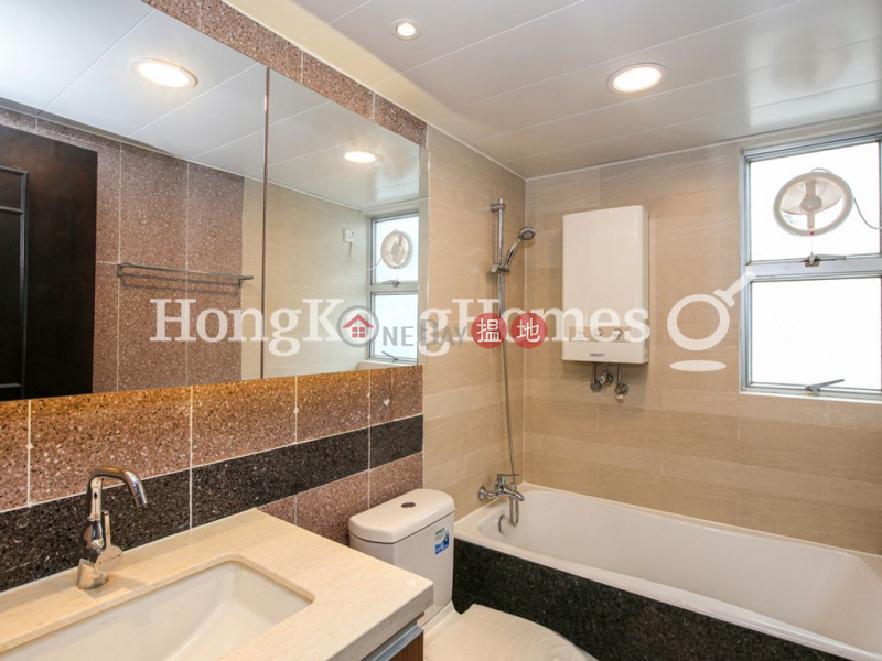 HK$ 50,000/ month | The Regalis | Western District, 3 Bedroom Family Unit for Rent at The Regalis