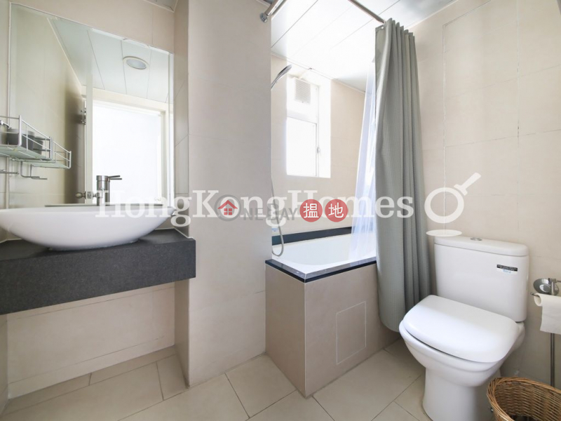 Property Search Hong Kong | OneDay | Residential Sales Listings | 3 Bedroom Family Unit at Victoria Court | For Sale